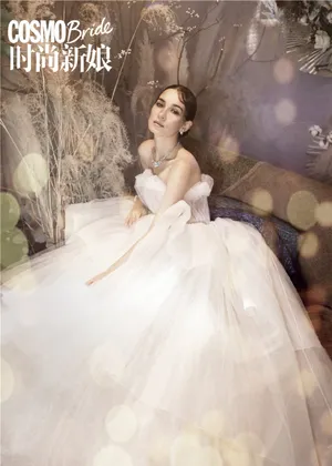 卢靖姗时尚优雅写真图片_6
