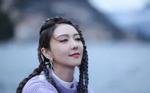薛凯琪海边时尚优雅写真图片_5