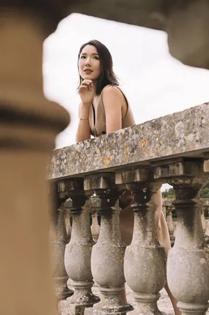 李亚男高挑性感春日写真图片_5