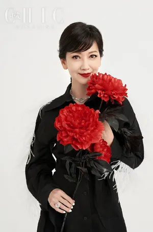 赵雅芝优雅知性写真图片_2