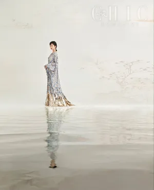 赵雅芝素雅长裙中国风性感写真_4
