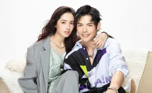 郭碧婷向佐温馨合体写真图片