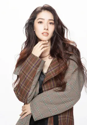 郭碧婷向佐温馨合体写真图片_2