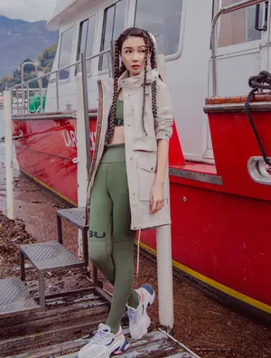 薛凯琪摩登时尚写真图片_11