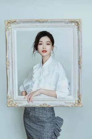 文咏珊成熟知性时尚写真图片_8