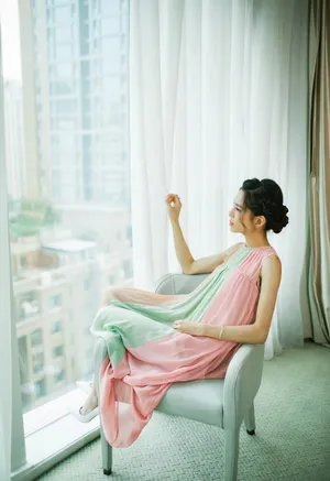 李若彤马卡龙三色长裙优雅性感图片_3