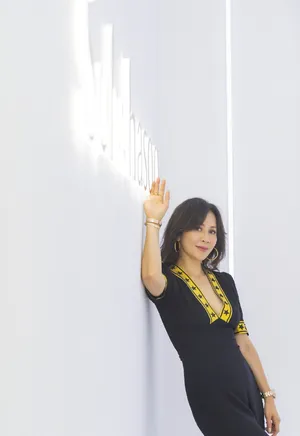 刘嘉玲身姿曼妙性感写真图片