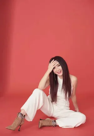 温碧霞时尚魅力写真图片_5