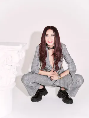 温碧霞性感妩媚写真图片_8