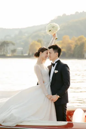 文咏珊浪漫优雅婚纱图片