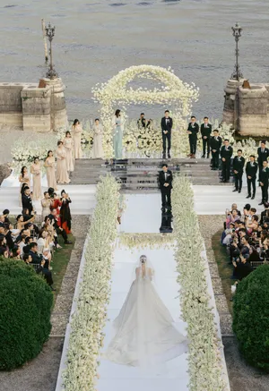文咏珊浪漫优雅婚纱图片_7