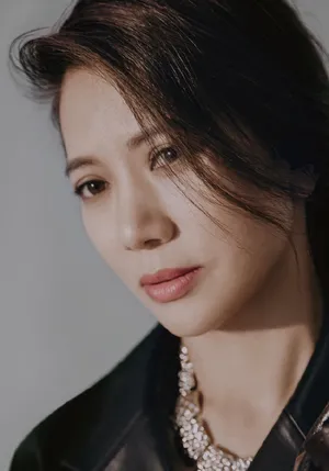 袁咏仪成熟魅力写真图片_5