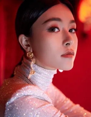 文咏珊性感靓丽写真图片_5