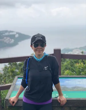 刘嘉玲最新旅拍照图片