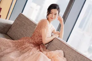 文咏珊温婉优雅写真图片