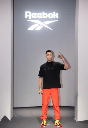 陈伟霆上海品牌活动照图片_6
