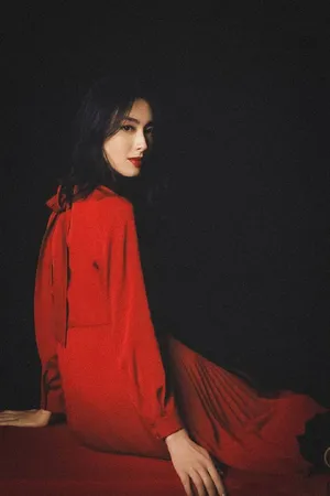 梁洛施成熟性感大片写真图片_8