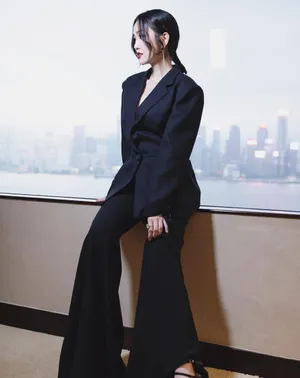谢安琪香港电影金像奖性感图片_2