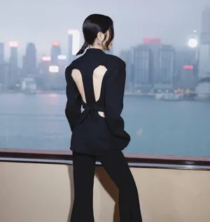 谢安琪香港电影金像奖性感图片_4