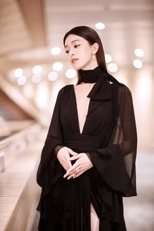 文咏珊性感动人写真图片_5