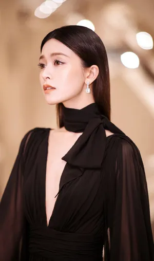 文咏珊性感动人写真图片_8
