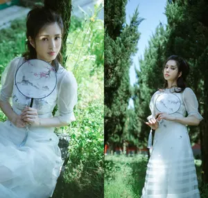 李若彤户外清新写真图片_4