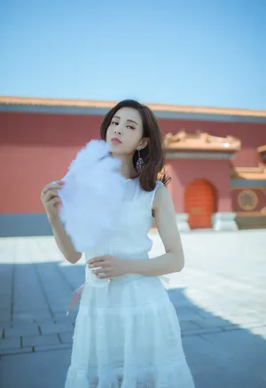 李若彤横店性感活动照图片_5