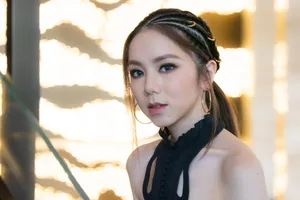 邓紫棋炫酷时尚写真图片