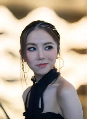 邓紫棋炫酷时尚写真图片_7