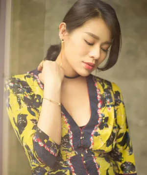胡杏儿最新写真图片_5