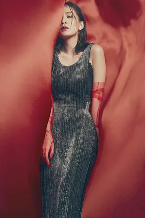 佘诗曼冻龄时尚写真图片_2