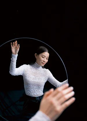 佘诗曼魅力写真图片