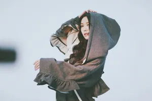 薛凯琪杂志封面性感写真图片_2