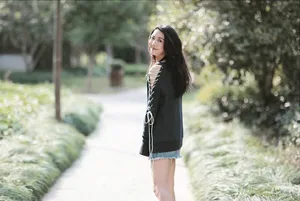 薛凯琪邻家女孩清新写真图片