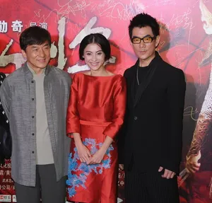 成龙出席活动剪彩张柏芝、刘涛、任贤齐捧场