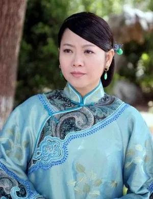 杨洁玫换子成龙剧照图片_5