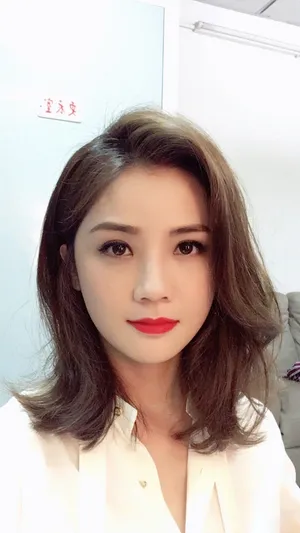 蔡卓妍容祖儿图片  蔡卓妍容祖儿性感图片_3