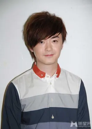 容祖儿郑伊健亮相劲歌金曲录影_8