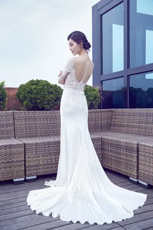 文咏珊《新娘ModernBride》性感婚纱写真图片_4