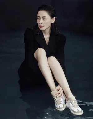 张天爱美人鱼造型性感唯美杂志写真图片