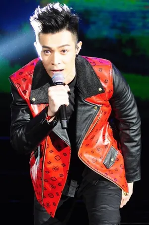 周柏豪演唱会高清图片_4