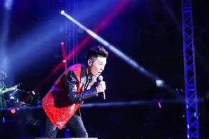 周柏豪演唱会高清图片_7
