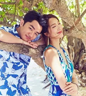 王祖蓝李亚楠夫妻度假时尚大片写真_5