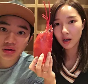 王祖蓝李亚男最新生活照图片_3
