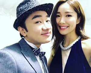 王祖蓝李亚男最新生活照图片_5