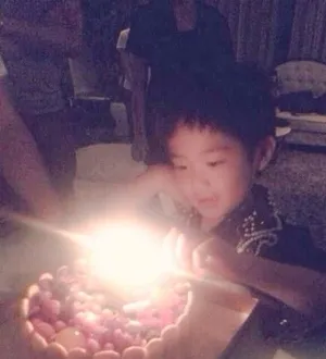 曹格儿子joe生日会 韩庚黄磊张歆艺现身献祝福_4