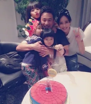 曹格儿子joe生日会 韩庚黄磊张歆艺现身献祝福_5