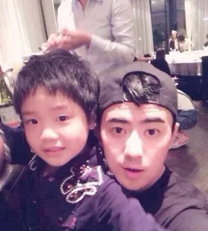 曹格儿子joe生日会 韩庚黄磊张歆艺现身献祝福_11