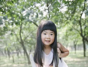 曹格携儿女拍时尚写真图片 温馨登封面萌萌哒_2