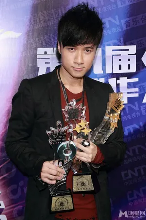 古巨基容祖儿劲歌王盛典称王封后_3
